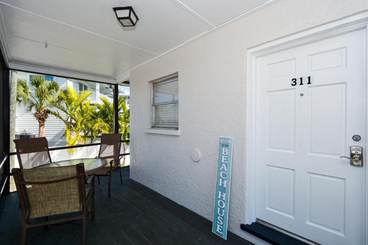 Canal 311 - Right In Siesta Key Village! Sarasota Exterior photo